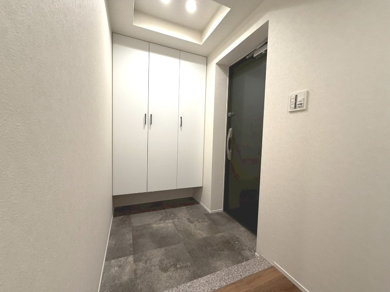 レクセルプラザ橋本の玄関
