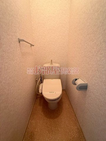 ハイネス迎野のトイレ|清潔感のあるトイレです