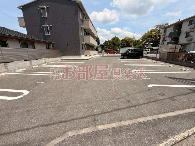 アピリシティⅡの駐車場|カースペースがあります