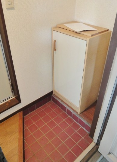 ＤＧマンションの玄関