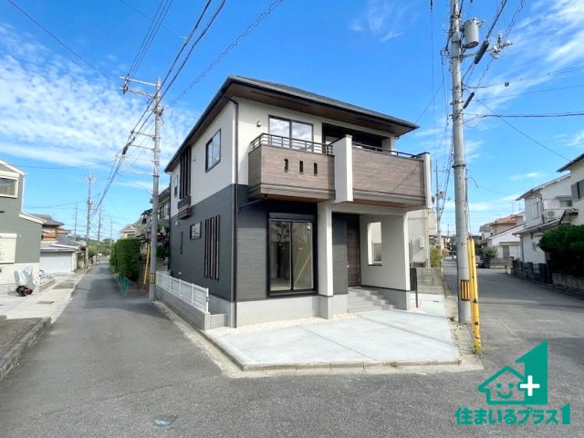 ★26(土)27(日)現地見学可能！★木津川市木津南後背　第5期　限定1邸の外観|お客様に長く安心して住んでいだだける事にこだわった家づくり！住んでからのアフターサービスにもしっかりと取り組んでいます！