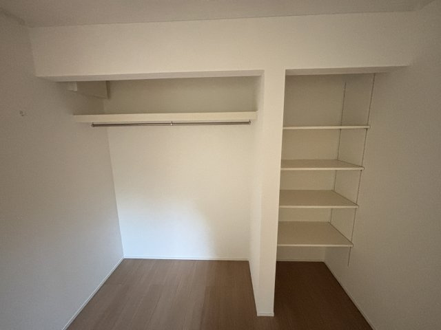 セナリオフォルム柏たなかⅡの収納