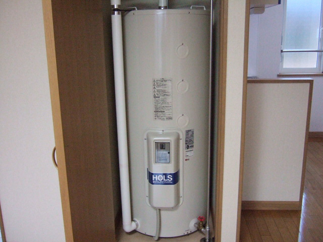 サンセミヨンの設備|電気温水器