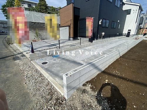 【駐車場】 | 【仲介手数料０円】茅ヶ崎市菱沼1丁目1期　新築一戸建て　2号棟　全2棟 | 茅ヶ崎市菱沼1丁目1期　新築一戸建て　全2棟