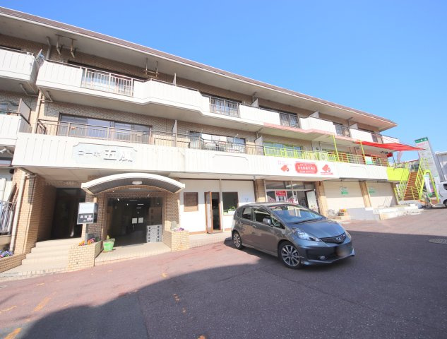生駒市東菜畑２丁目のテラスの周辺