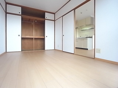 【寝室】 | ビューテラス畷B棟