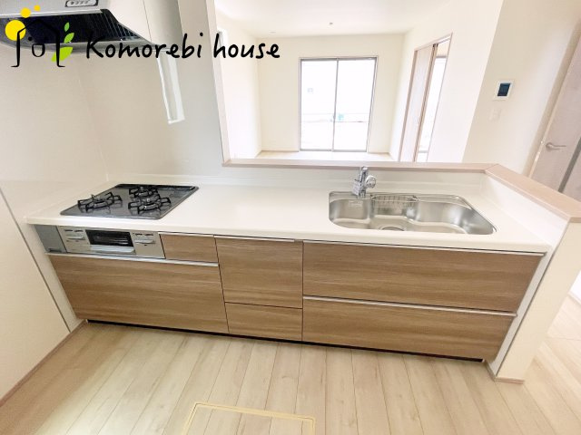 第3　伊奈町小室　新築一戸建て　ハートフルタウン　Hのキッチン|キッチンです