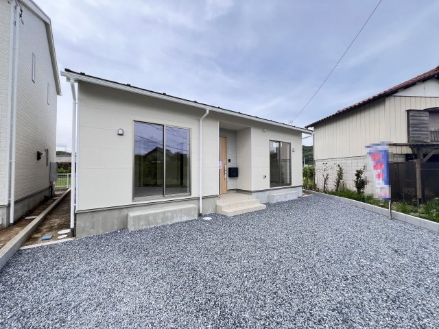 新築　高崎市吉井町小暮第１　クレイドルガーデン　2号棟