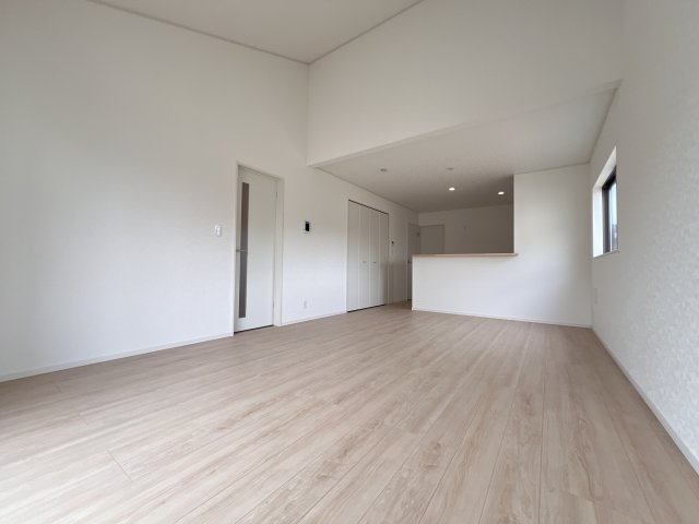新築　高崎市吉井町小暮第１　クレイドルガーデン　2号棟の居間・リビング|高崎市吉井町小暮第１　クレイドルガーデン