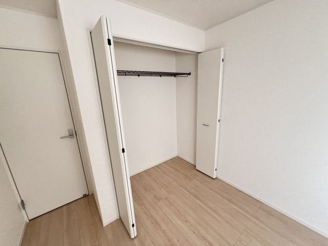 新築　高崎市吉井町小暮第１　クレイドルガーデン　2号棟の収納|高崎市吉井町小暮第１　クレイドルガーデン