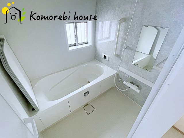 第3　伊奈町小室　新築一戸建て　ハートフルタウン　Iの浴室|きれいなお風呂です