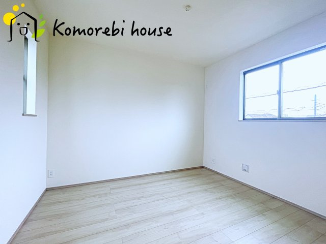 第3　伊奈町小室　新築一戸建て　ハートフルタウン　Iの洋室|きれいな洋室です