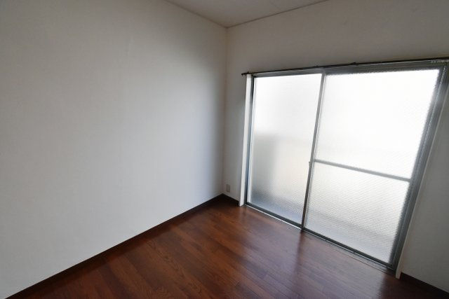 清和マンションの子供部屋