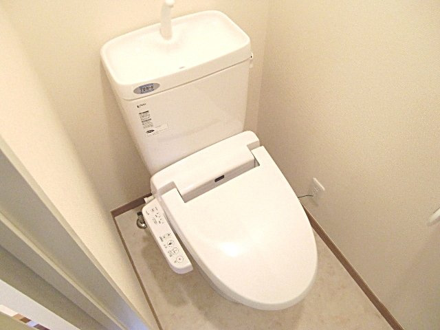 ヴィラ宝塚宝松苑のトイレ