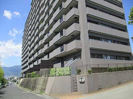 フローレンス井口台ビューステージの外観
