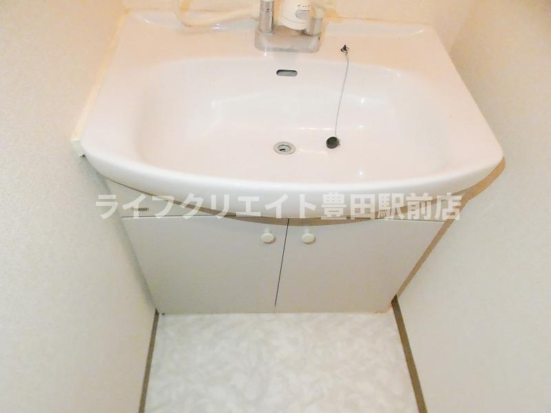 コンフォート豊田の洗面所