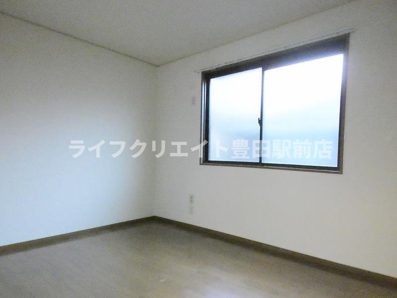 コンフォート豊田の寝室