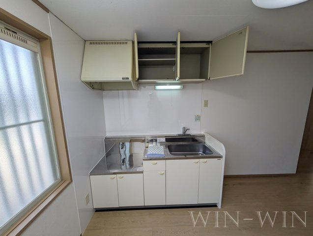 コーポアロー高師 Ⅱのキッチン|イメージ（同建物内別部屋の写真です）