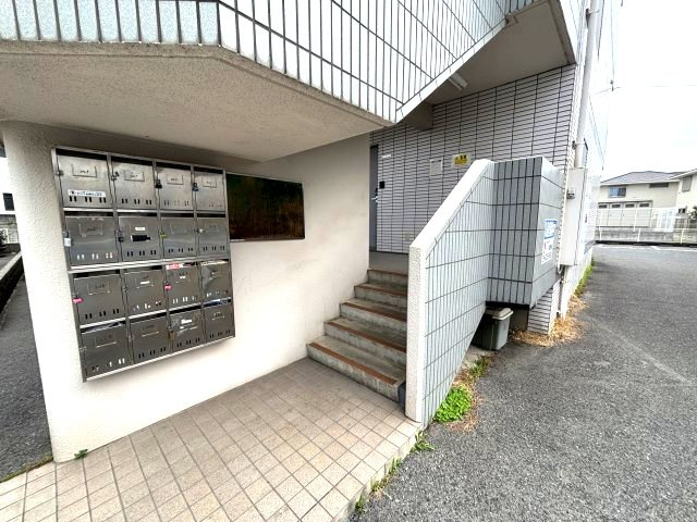 メゾンラヴィのエントランス