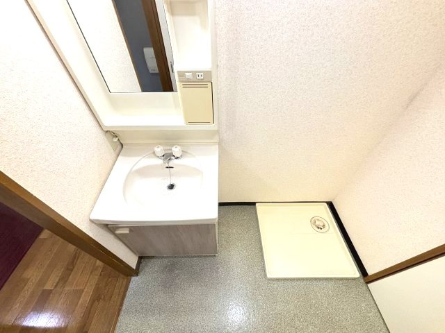 メゾンラヴィの洗面所