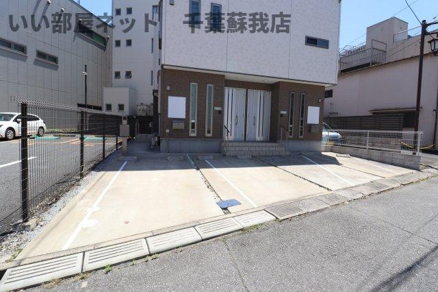 あすなろ市場町の駐車場|駐車場に車を止められます