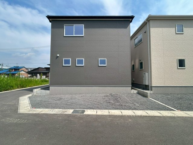 【商談中】リーブルガーデン　一宮市丹陽町九日市場第5　全2区画分譲の駐車場|■駐車場2　■ヤマダ不動産　株式会社リライフ　
■夢のマイホーム購入をフルサポートします！