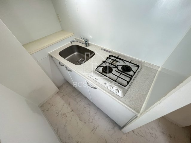 アライアンス船場のキッチン