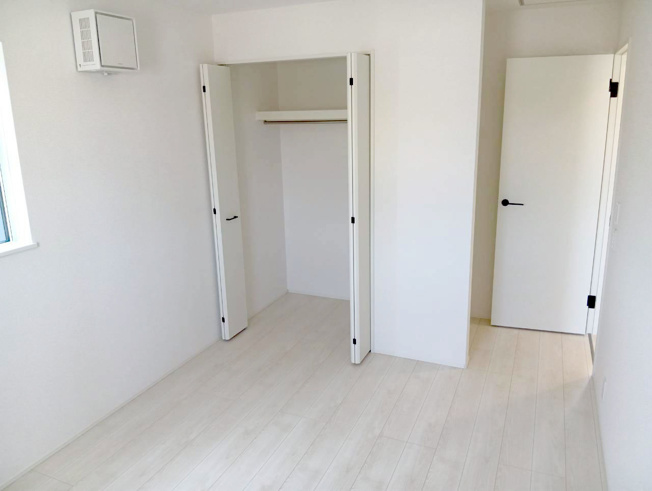 【洋室】 | 沼津市下香貫01期 新築建売分譲住宅 建物＋土地 TW06149 | 沼津市下香貫塚田　1号棟　２F洋室6.7帖　※令和8年7月9日撮影写真