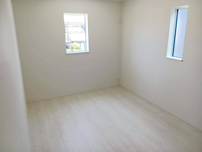 【洋室】 | 沼津市下香貫01期 新築建売分譲住宅 建物＋土地 TW06149 | 沼津市下香貫塚田　1号棟　２F洋室6.7帖　※令和8年7月9日撮影写真
