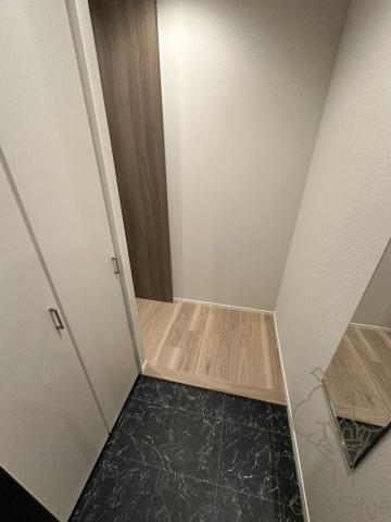 内代レジデンスノースの玄関