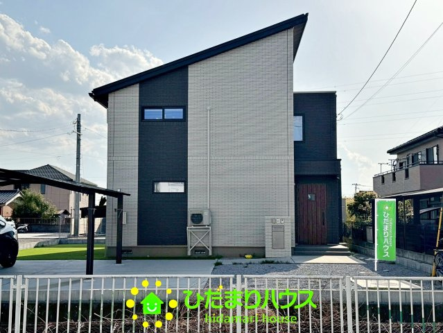 久喜市北広島　中古一戸建ての外観