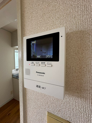 【セキュリティ】 | グリーンハイム中島 | 防犯対策に有効なカメラ付きインターホン！録画機能が付いているので留守中の訪問者まで確認できます♪