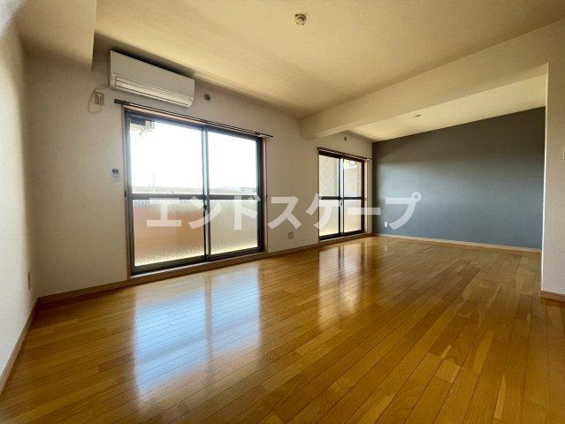 クレサンテームの居間・リビング|高崎、前橋、伊勢崎エリアのお部屋探しはエンドスケープまで！お客様の理想お聞かせ下さい♪