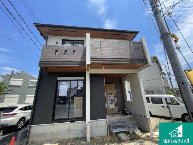 木津川市木津南後背　第5期　新築一戸建ての外観|現在建築中！落ち着いた街並みで新生活を始めることが出来そう！周辺の物件も併せてご紹介させて頂きます！