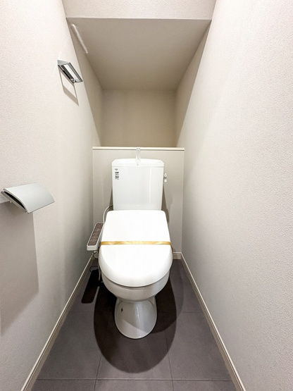 【トイレ】 | Vesna | 清潔感のあるトイレです