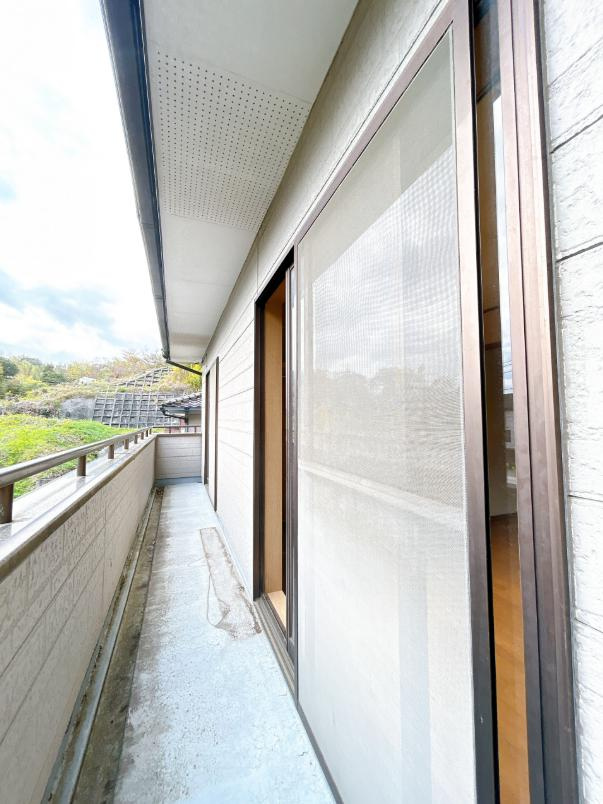 北茨城市平潟町　中古戸建のバルコニー