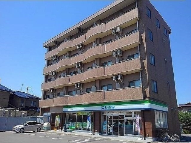 スプレンドルⅡの周辺|ファミリーマート茨島四丁目店まで500m