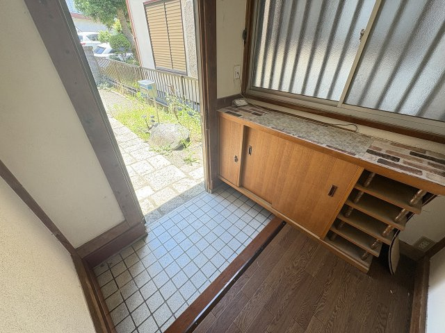 中古戸建の玄関