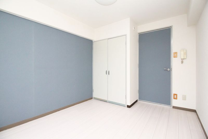 メゾン・ド・コスモスの洋室|快適な温水洗浄便座トイレです