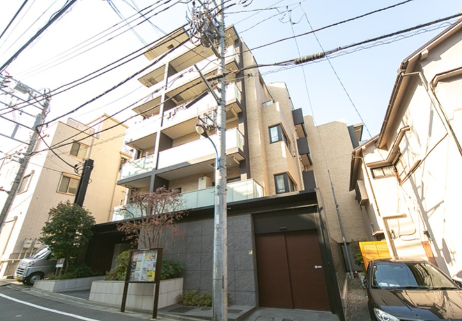 ＩＢＩＳ市ヶ谷の外観
