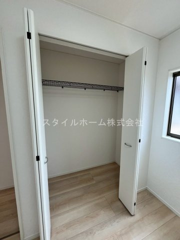 梅薮西町貸家の収納