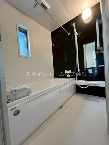 梅薮西町貸家の浴室