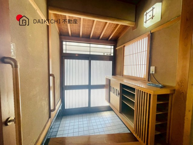 【玄関】 | 桶川市大字加納　中古戸建