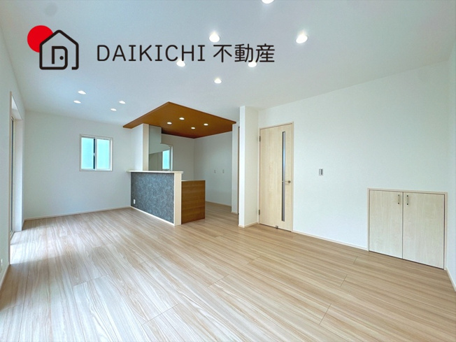 【居間・リビング】 | 鴻巣市愛の町　新築戸建　全4棟　2号棟