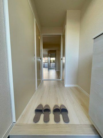 赤坪小菅ビルの玄関