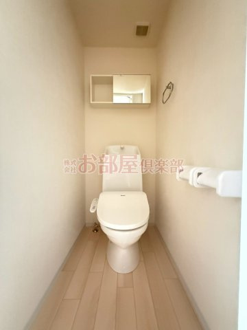 ユニバースのトイレ|落ち着いたトイレです