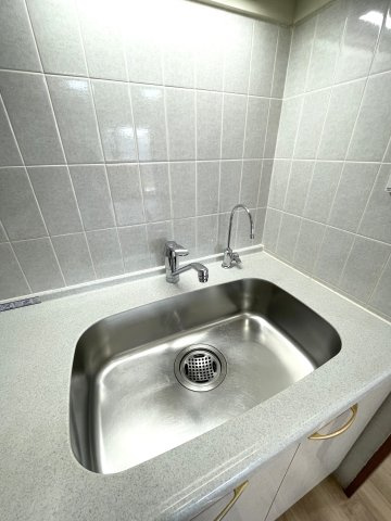 グラン・コート千本一条のキッチン|浄水器用水栓付き