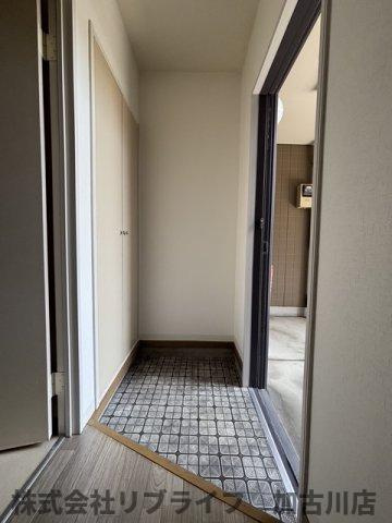 高砂市曽根町のアパートの玄関