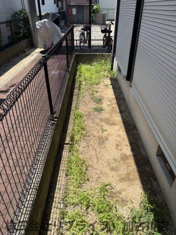 高砂市曽根町のアパートのバルコニー