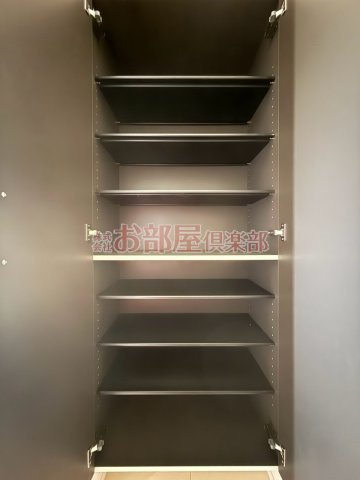 ユニバースの収納